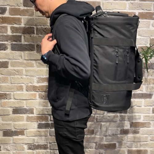 スーツ・靴・PCまで入るオールインワンバッグあとMakuake終了まで残りわずか